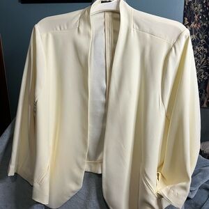 Torrid Cream Women's Blazer